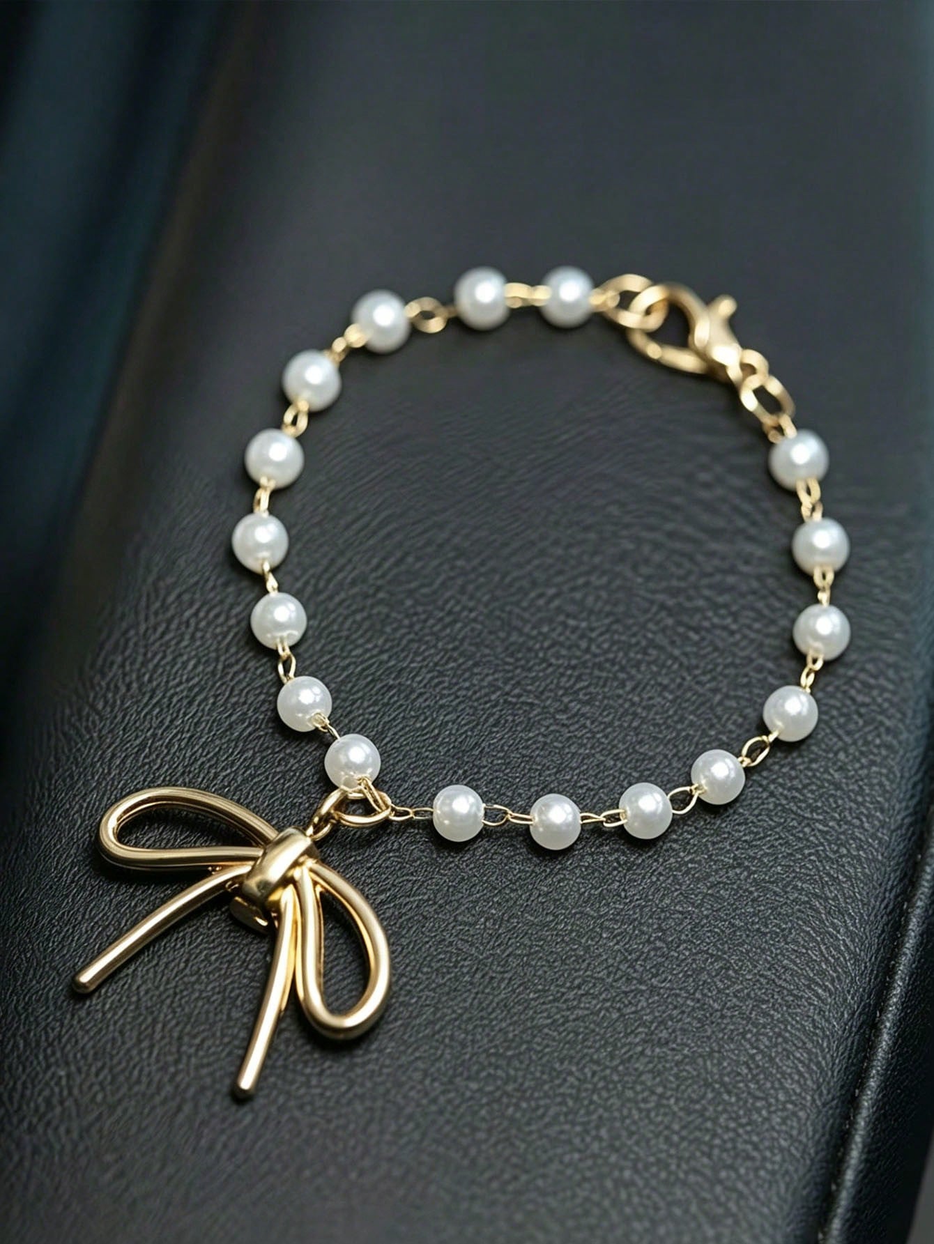 Pearl Bow Car Pendant Alloy Fa - Interior Design Minimalist ulasan dan harga